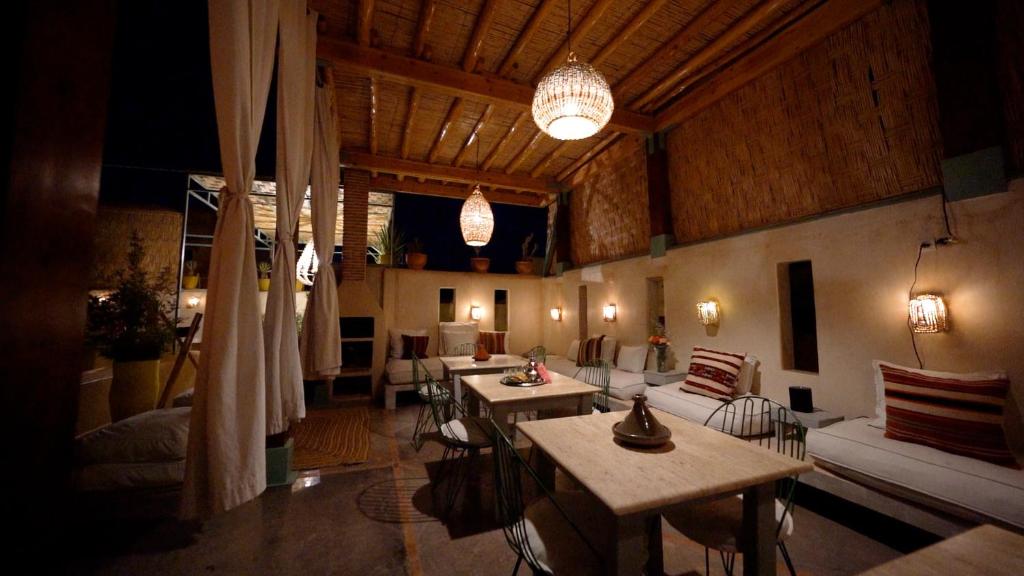 Posezení v ubytování Riad Chambres D'Amis Marrakech