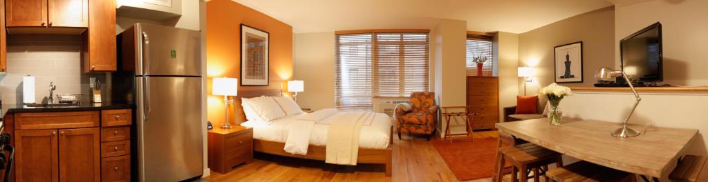 Sanctuary NYC Retreats - Deluxe Queen Studio With Sofa Bed