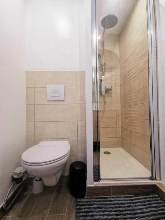 Kúpeľňa v ubytovaní Résidence Le Cezelly - 2 Pièces cabine 5 couchages PORT LEUCATE. Réf: 4CEZ_6C MAE-6634