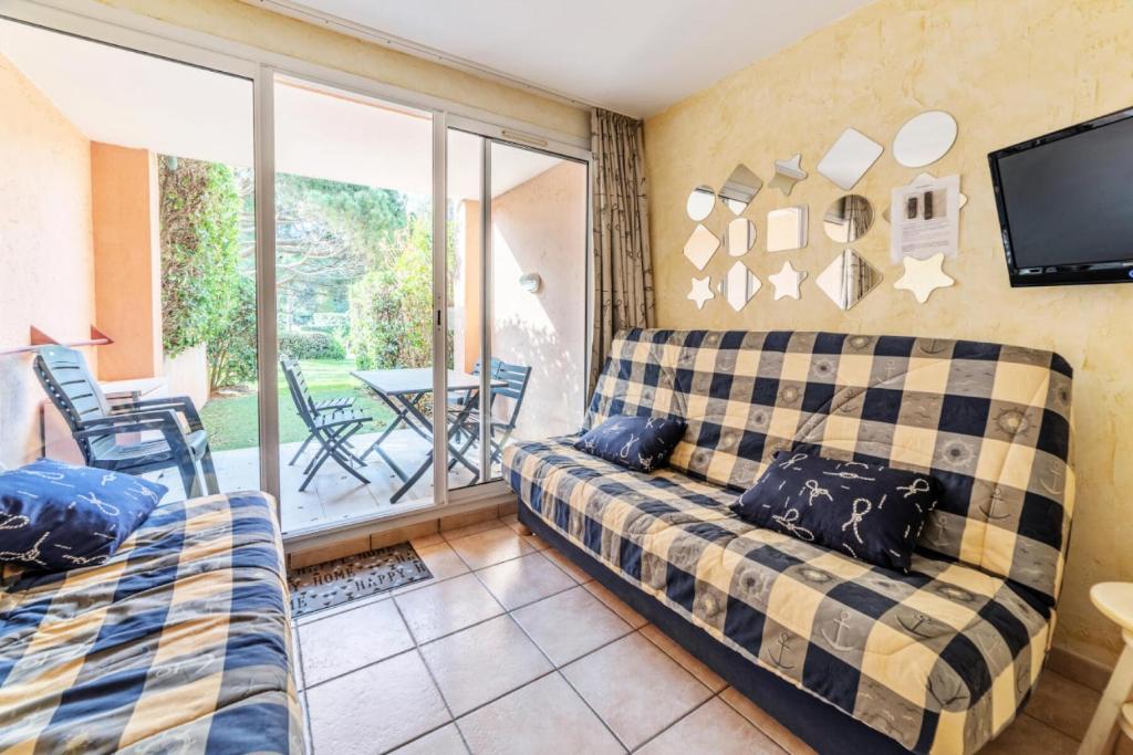 Posezení v ubytování Résidence La Pinède - maeva Home - Appartement 2 Pièces 5 Personnes - Confort MAE-6327