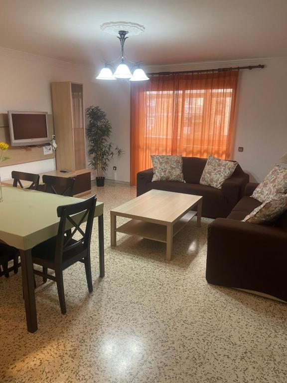 A seating area at GRAN Y MAGNÍFICO APARTAMENTO EN MáLAGA