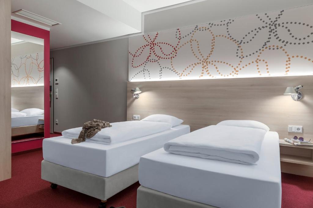 Coffee Fellows Hotel Siegburg West - Double Room