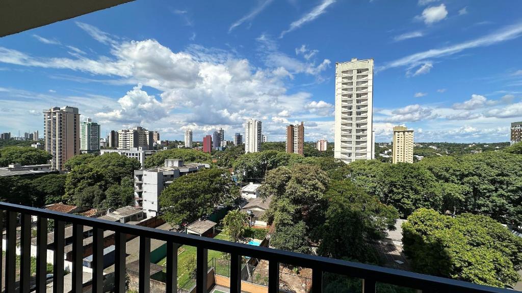 Apartamento com Varanda