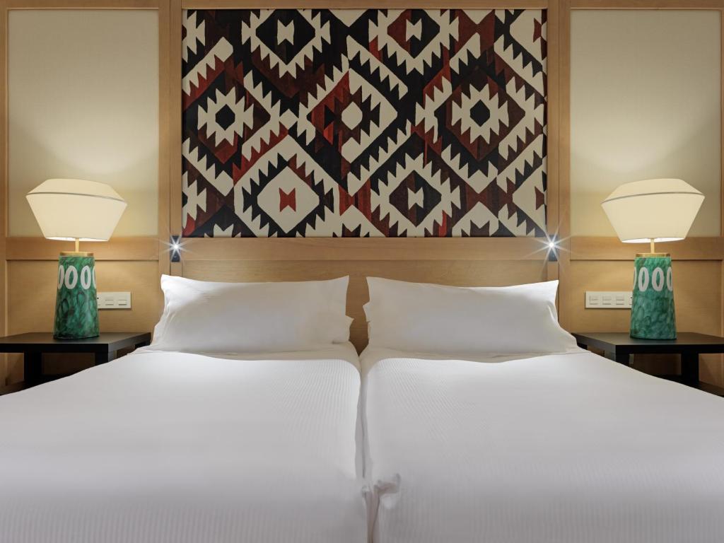 H10 Estepona Palace - Superior Double Or Twin Room With Spa Access