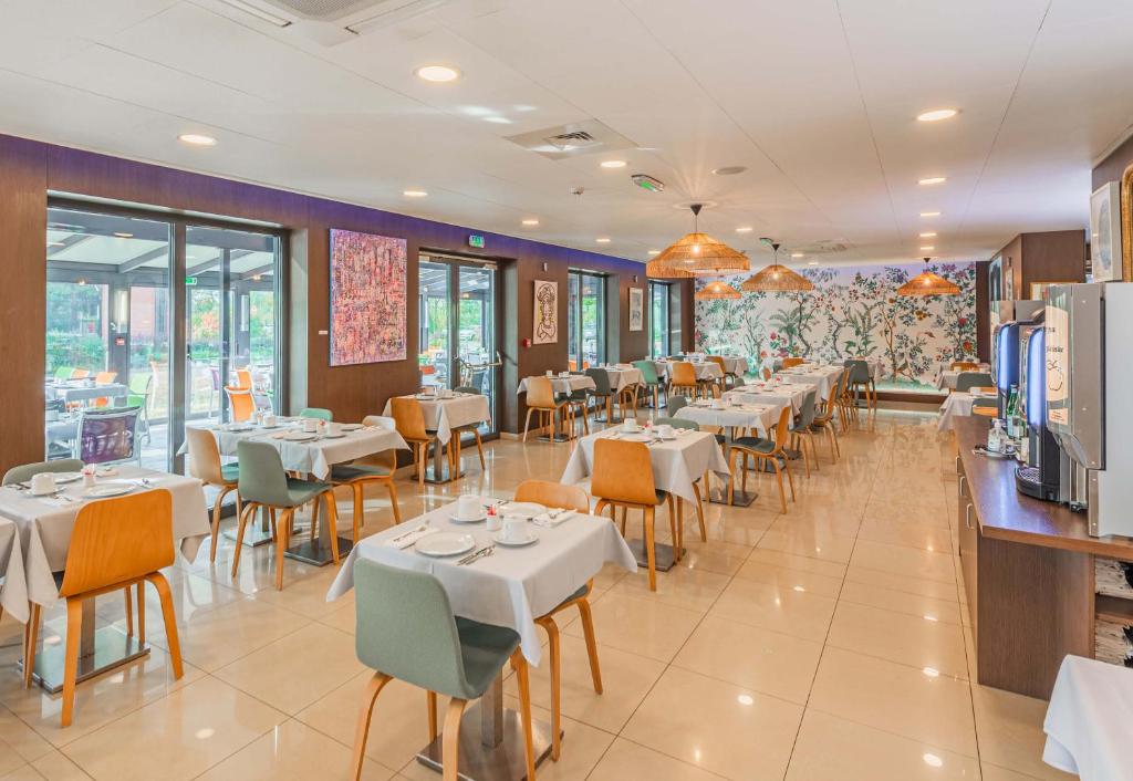 B&B HOTEL Colmar Liberté 4 étoiles - 18