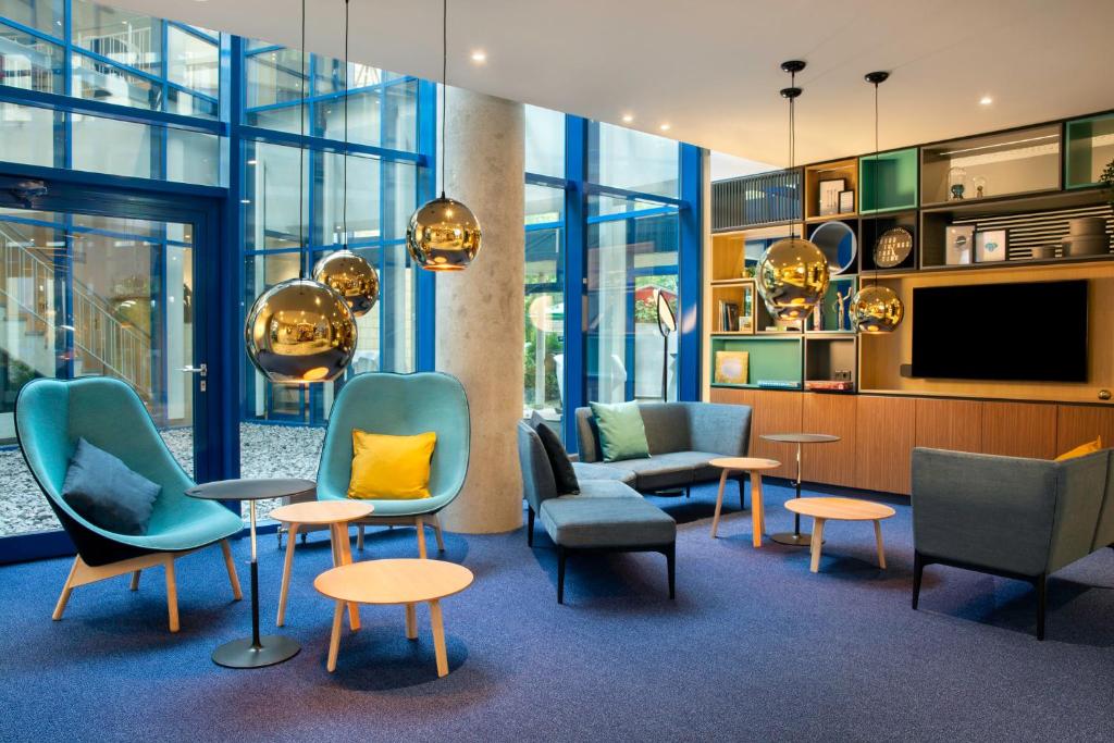 Posezení v ubytování Holiday Inn Stuttgart by IHG