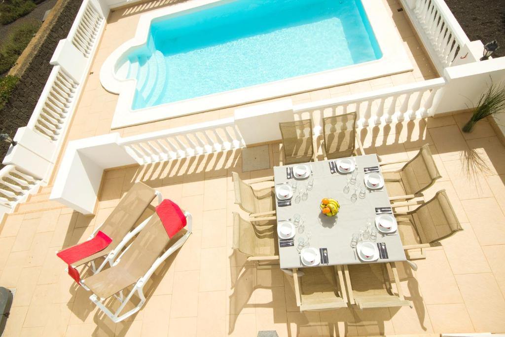 Bazén v ubytování Casa Alba - By AZ Rentals nebo v jeho okolí