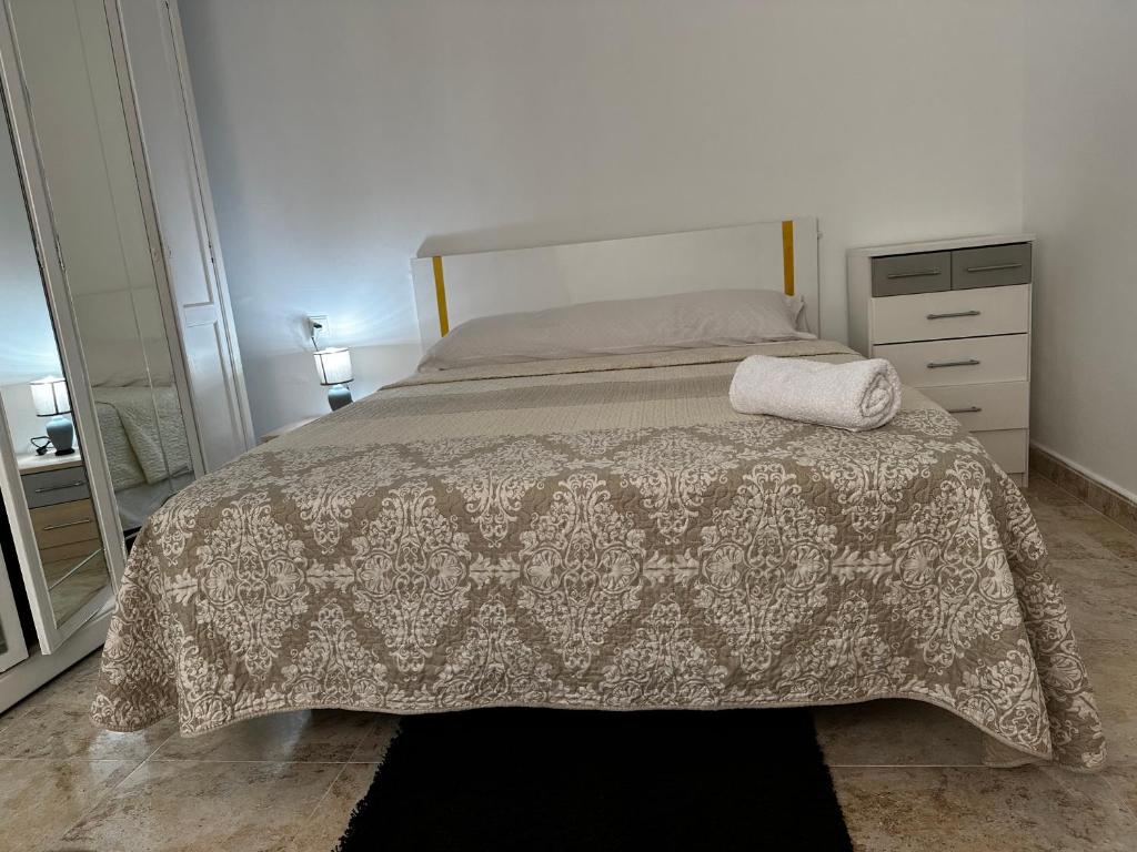 Postel nebo postele na pokoji v ubytování Habitaciones a 10 minutos de la playa de Aguadulce