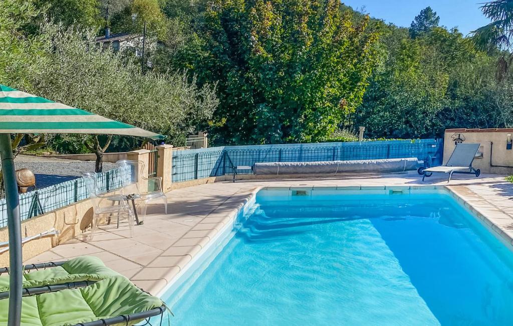 The swimming pool at or close to Stunning Home In Chassiers With Private Swimming Pool, Can Be Inside Or Outside