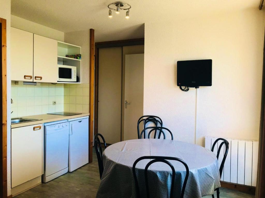 Résidence Le Chanteloup - 2 Pièces pour 5 Personnes 914 - Housity