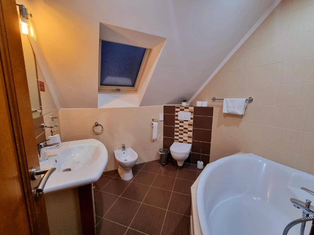 Koupelna v ubytování B&B Penzión Magura