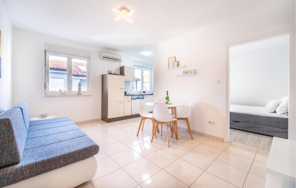 Cozy Apartment In Biograd Na Moru With Wifi - Appartamento Con 1 Camera Da Letto