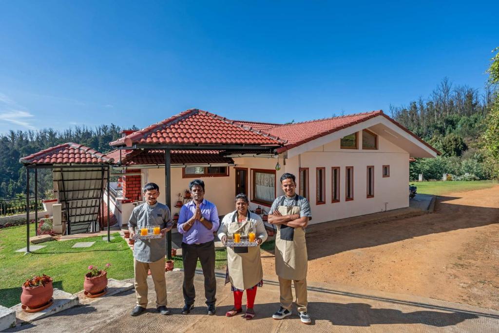 Hosté ubytování StayVista at The West Wind 5BHK Villa ooty comp Breakfast