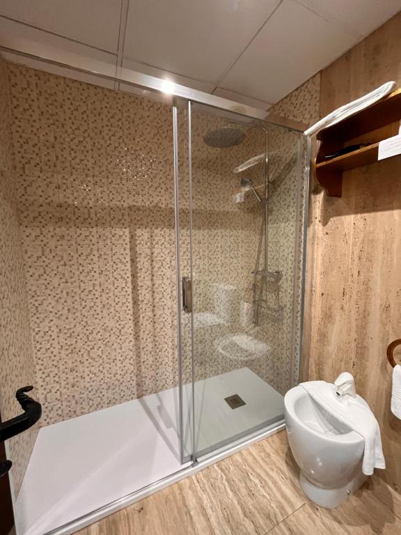 Koupelna v ubytování Hotel Microtel Placentinos