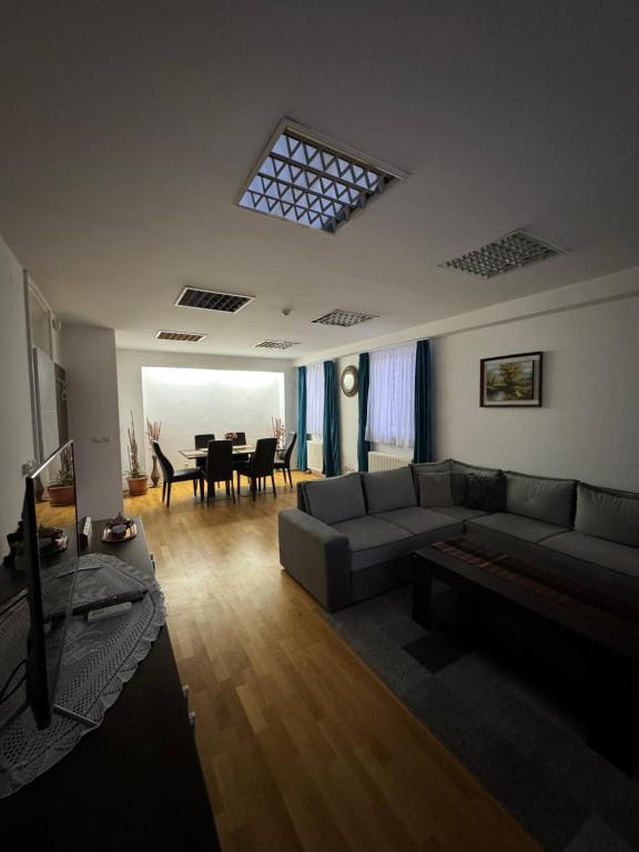 Гостиная зона в ARG Apartment Sarajevo