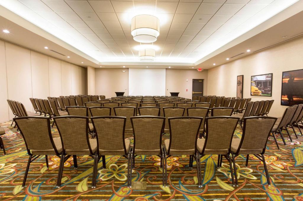 Konferenční prostory v ubytování Drury Inn & Suites McAllen
