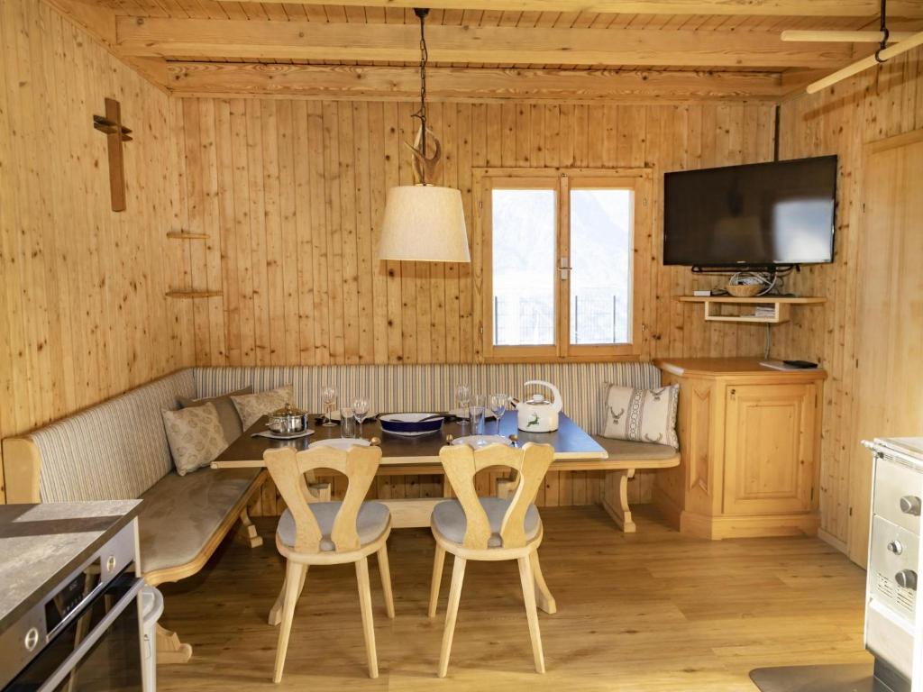 Kuchyň nebo kuchyňský kout v ubytování Blick ins Inntal