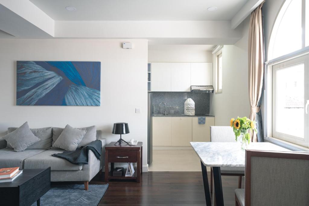Posezení v ubytování Central Mansions Serviced Apartments