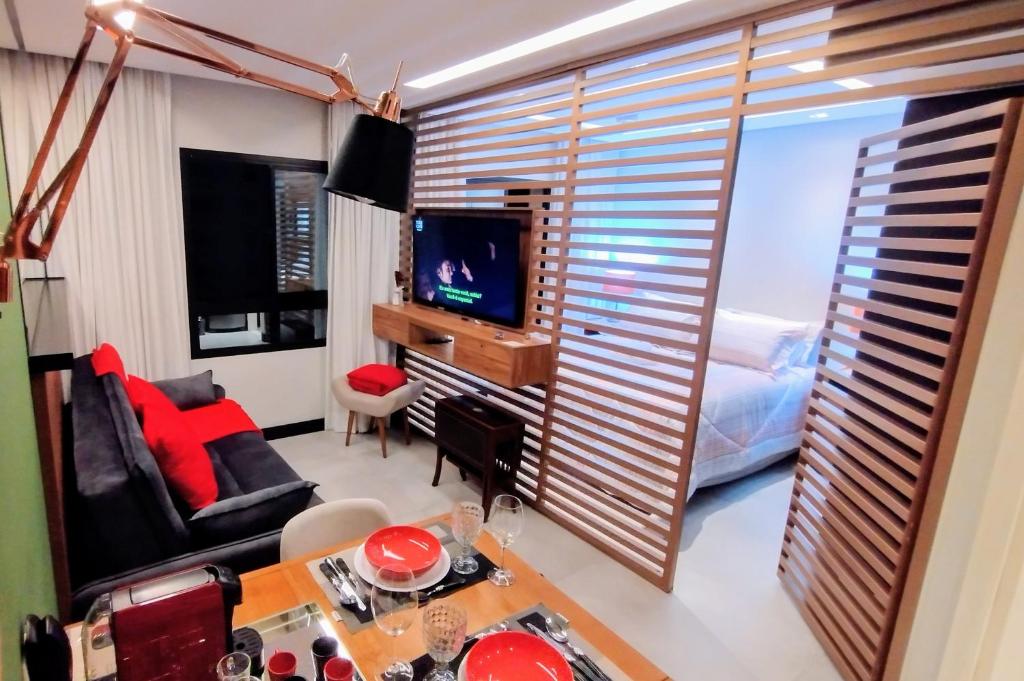 Foto da galeria de Hotel MRC PINHEIROS- The Best Excellence Duplex Studio - Red Velvet Deluxe Edition - First Class - By LuXXoR em São Paulo