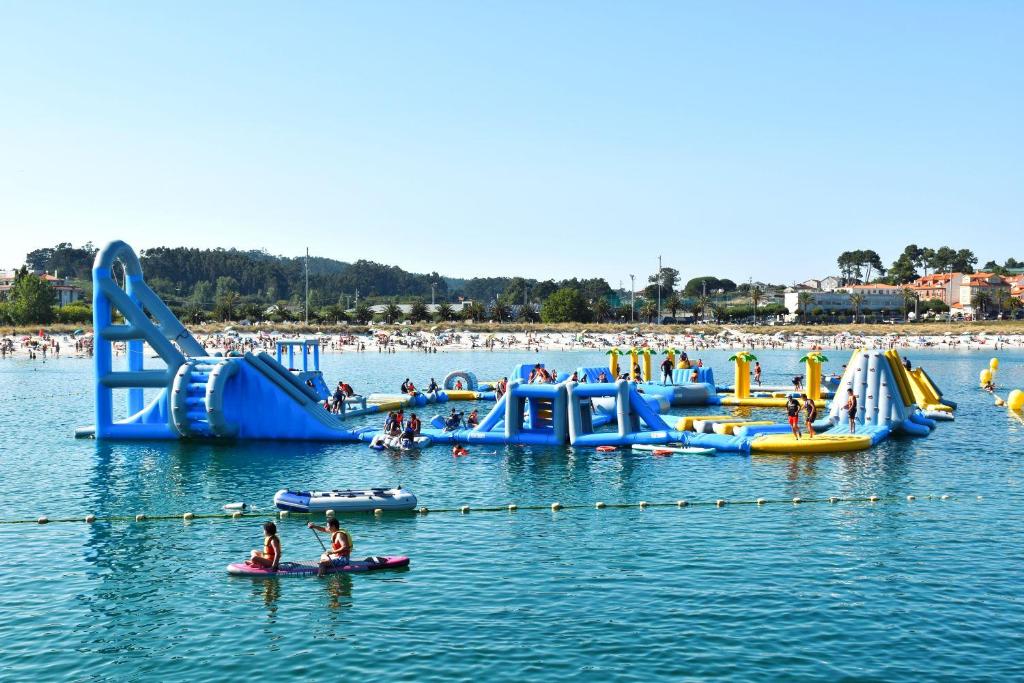 The swimming pool at or close to Piso Vacaciones en el mar