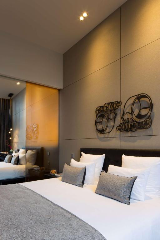 art'otel amsterdam, Powered by Radisson Hotels - Art Room Plus King
