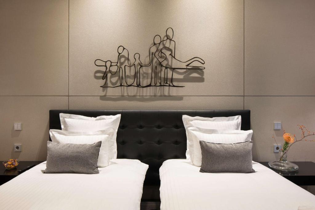 art'otel amsterdam, Powered by Radisson Hotels - Art Twin Room