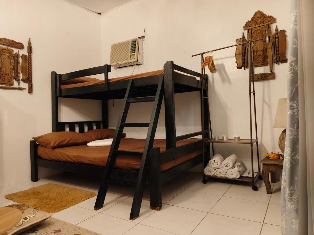 Umali Guesthouse - Family Room