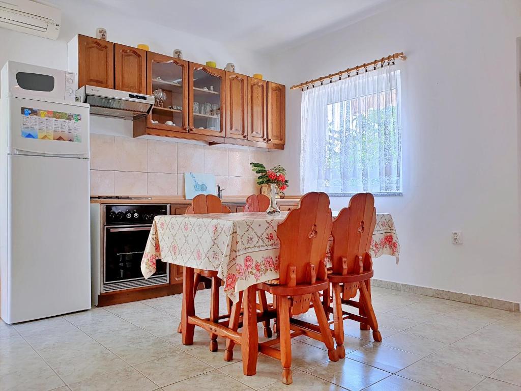 Fotografie z fotogalerie ubytování Apartment Kranjcina v destinaci Čižići