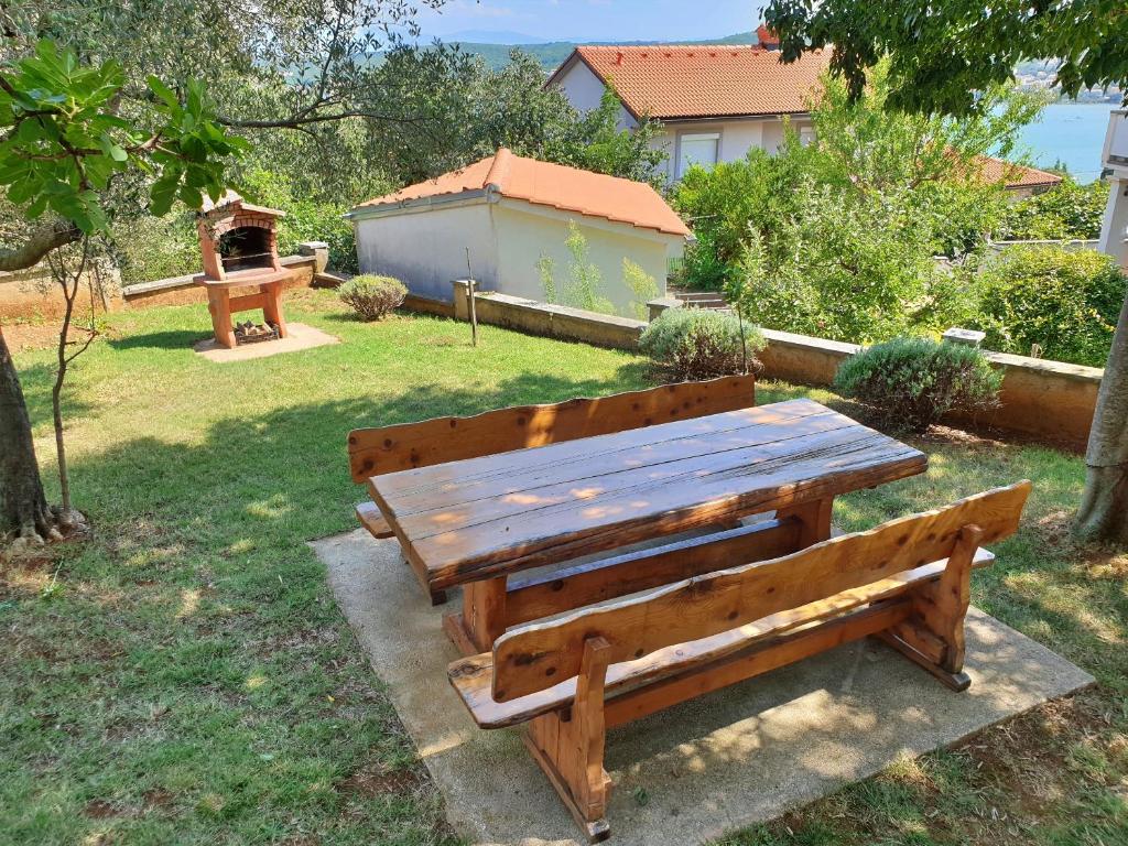 Fotografie z fotogalerie ubytování Apartment Kranjcina v destinaci Čižići