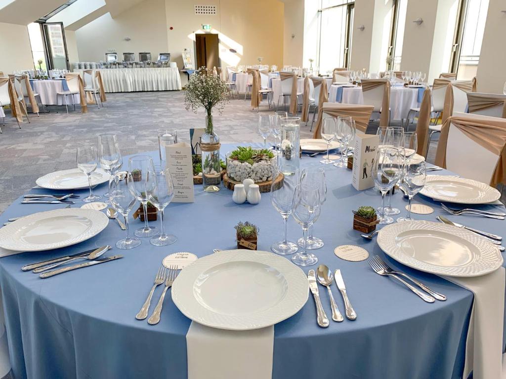 Akeah Verdi Budapest - Resim 38