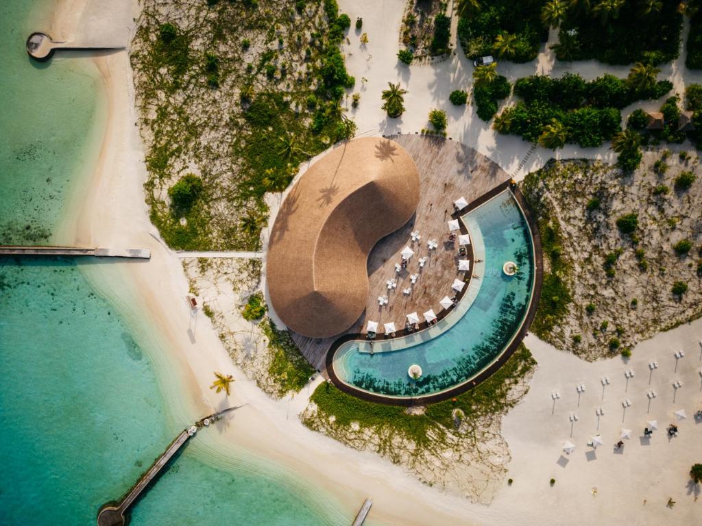 Cinnamon Velifushi Maldives - Complimentary Speedboat Return for 2 pax on 7 nights or more stays valid to 31 Oct 2027 & up to 2 kids stay free - View 5