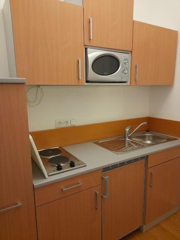 Economy Hotel Kronach - Triple Room With Bath