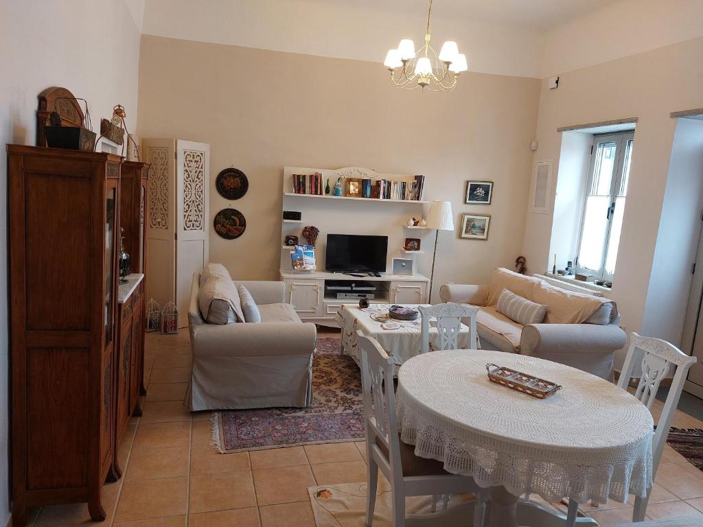 Photo from Emily's Guest House in Mirsíni, Tinos, Greece