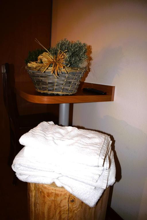 Fotografie z fotogalerie ubytování Albergo Canella v destinaci Fuipiano Valle Imagna
