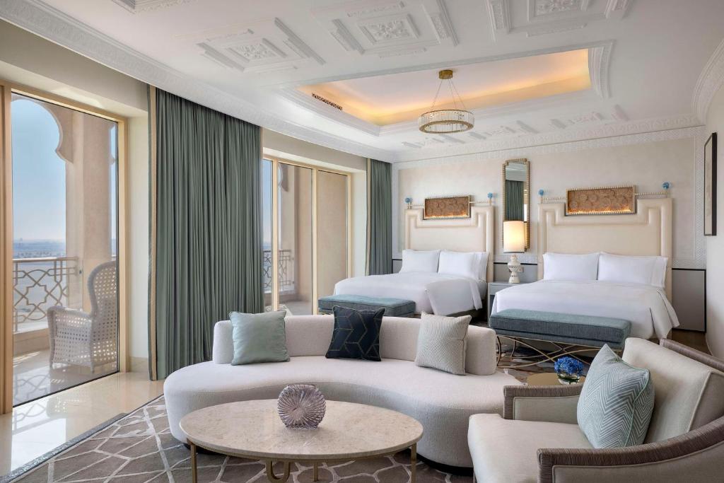 Two Queen Beds Premier Golf Course View