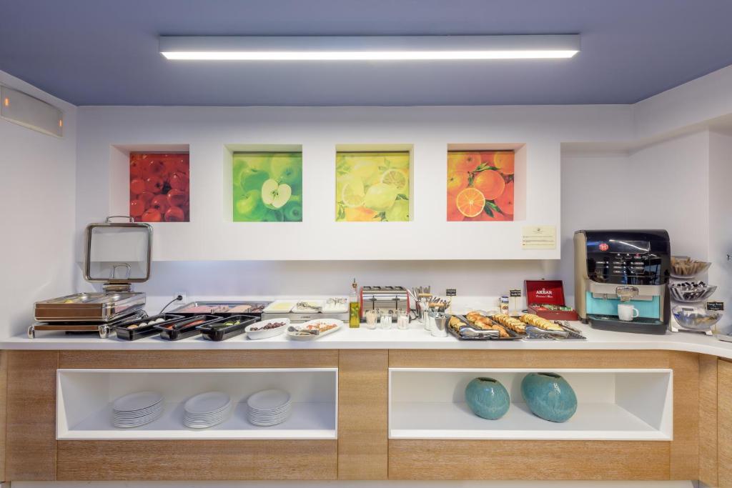 Iraklion Hotel - Resim 18