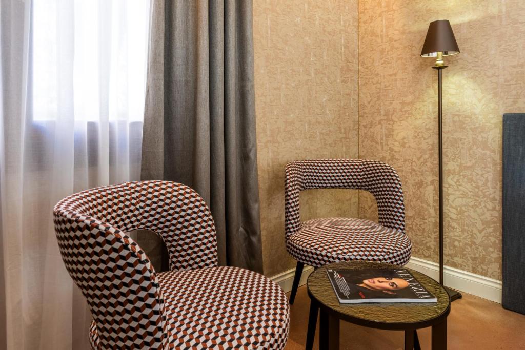 Istumisnurk majutusasutuses Acca Hotel