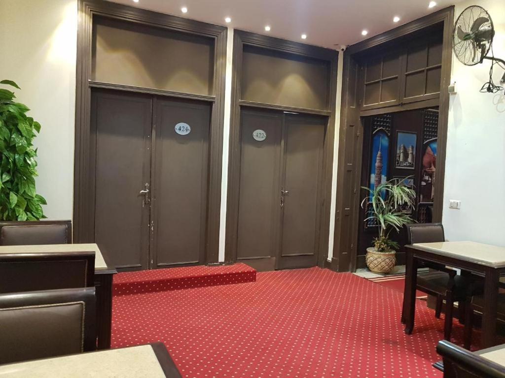 Posezení v ubytování Cairo Paradise Hotel