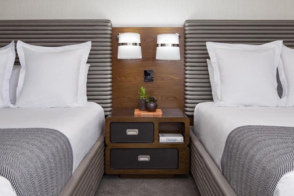 The Watergate Hotel Georgetown - Deluxe Double With Balcony