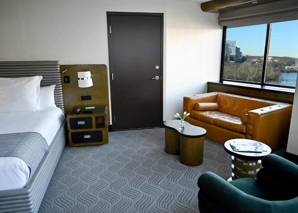 The Watergate Hotel Georgetown - 