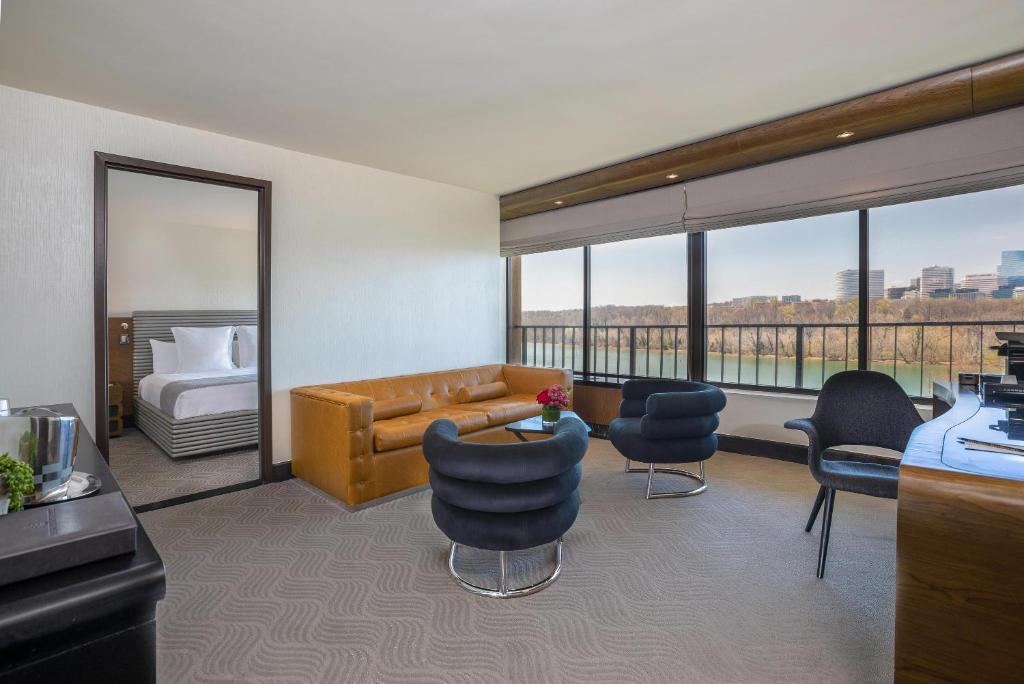 The Watergate Hotel Georgetown - 
