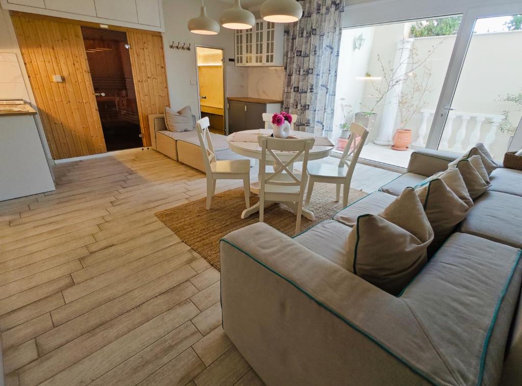 Posedenie v ubytovaní Villa Ulyana Kriaritsi - Athos Sea View & Spa