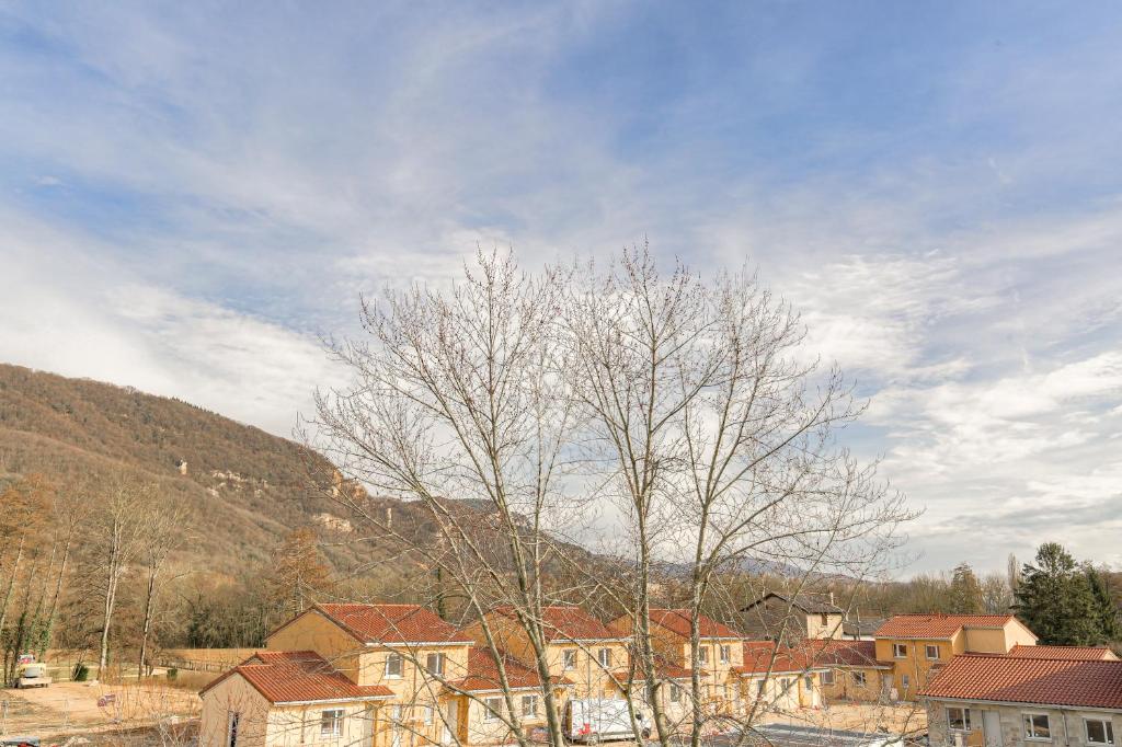 Nespecifikovaný výhled na hory nebo výhled na hory při pohledu z apartmánu