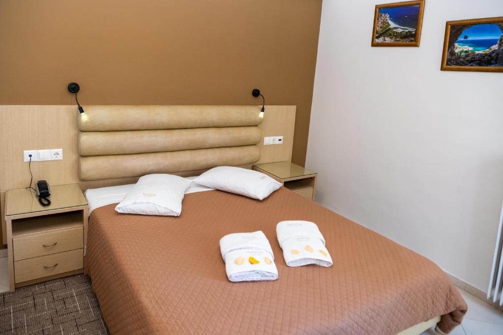 Kronos Hotel - Single Room