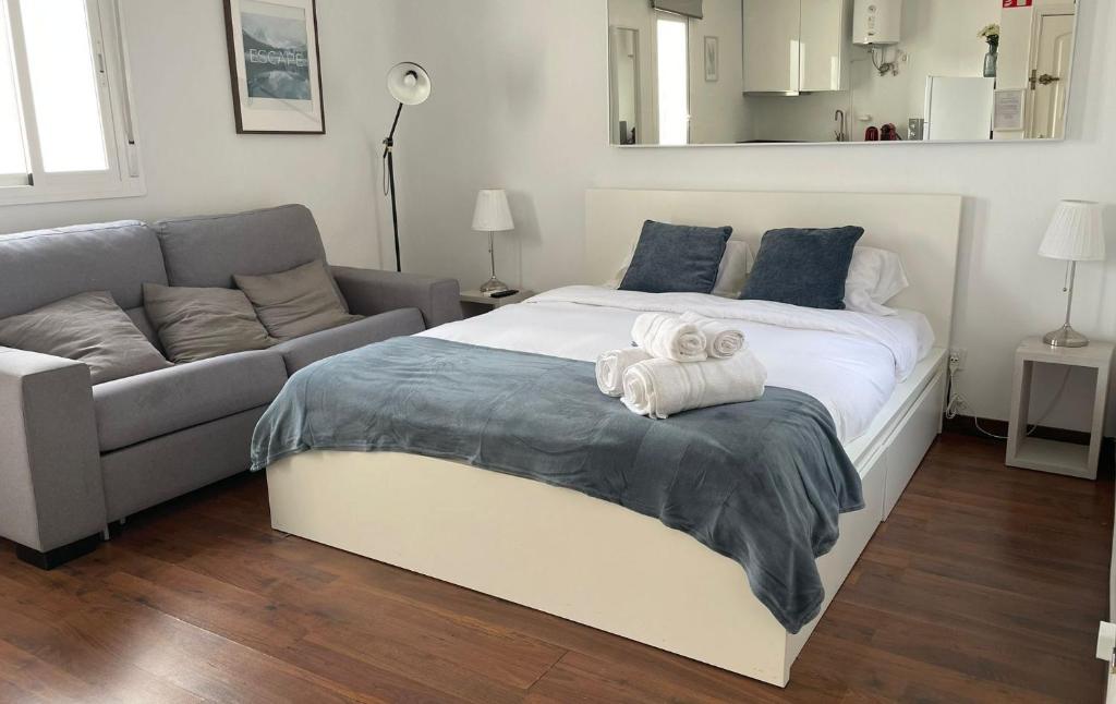 Estudio con Terraza Ibiza-Retiro I