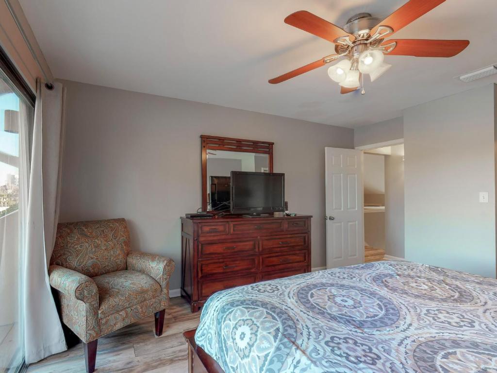 Ein Bett oder Betten in einem Zimmer der Unterkunft 5191 Beachwalk