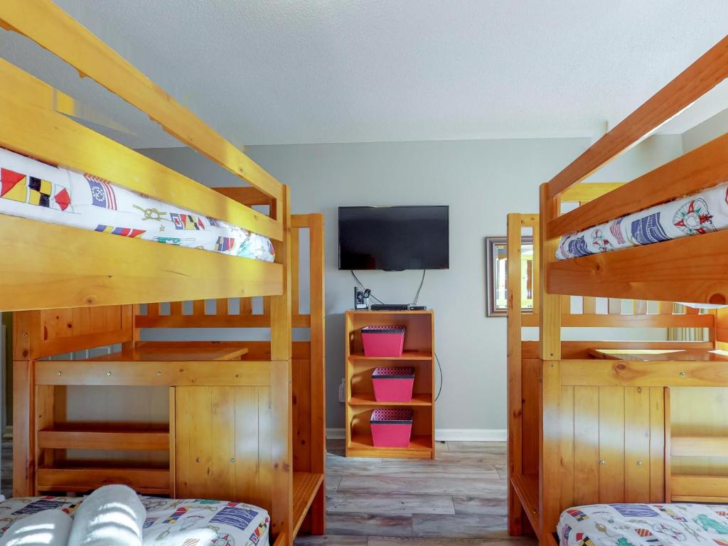 Ein Bett oder Betten in einem Zimmer der Unterkunft 5191 Beachwalk