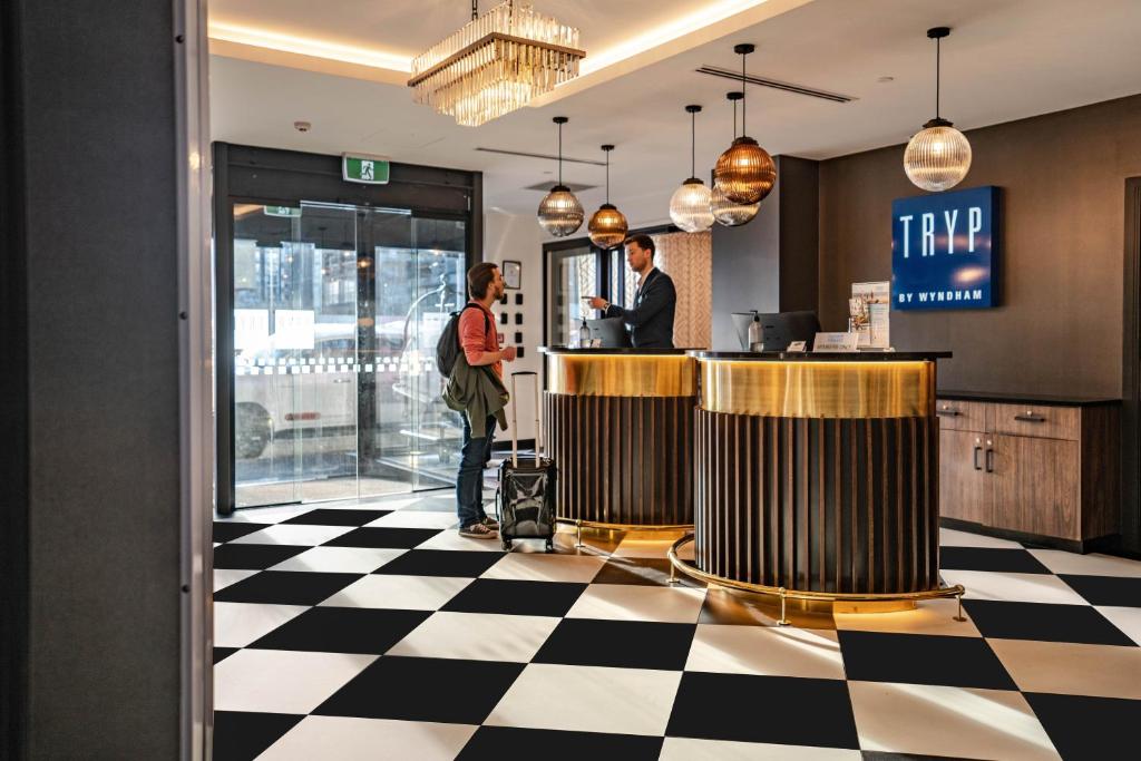 TRYP by Wyndham Wellington, Tory Street - Resim 24
