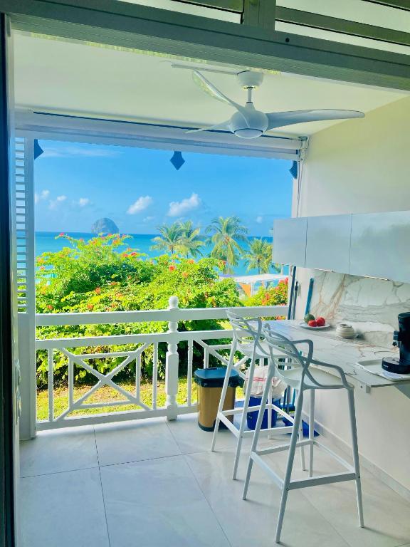 Balkón nebo terasa v ubytování Diadora au magnifique panorama - Studio neuf de prestige vue mer