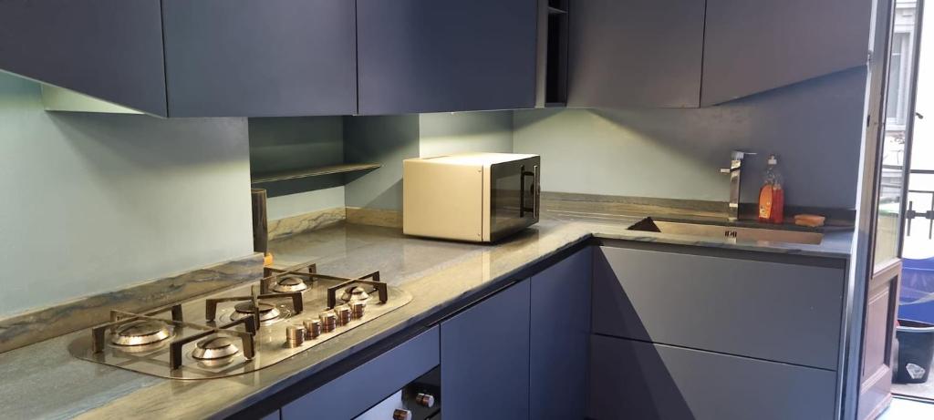 Kuchyň nebo kuchyňský kout v ubytování Family Hostel Milano